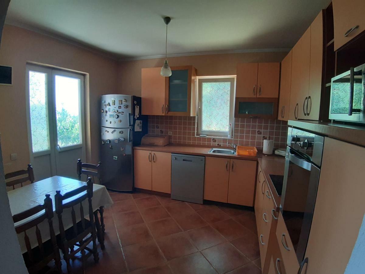 Vesna Apartments Улцинь Екстер'єр фото