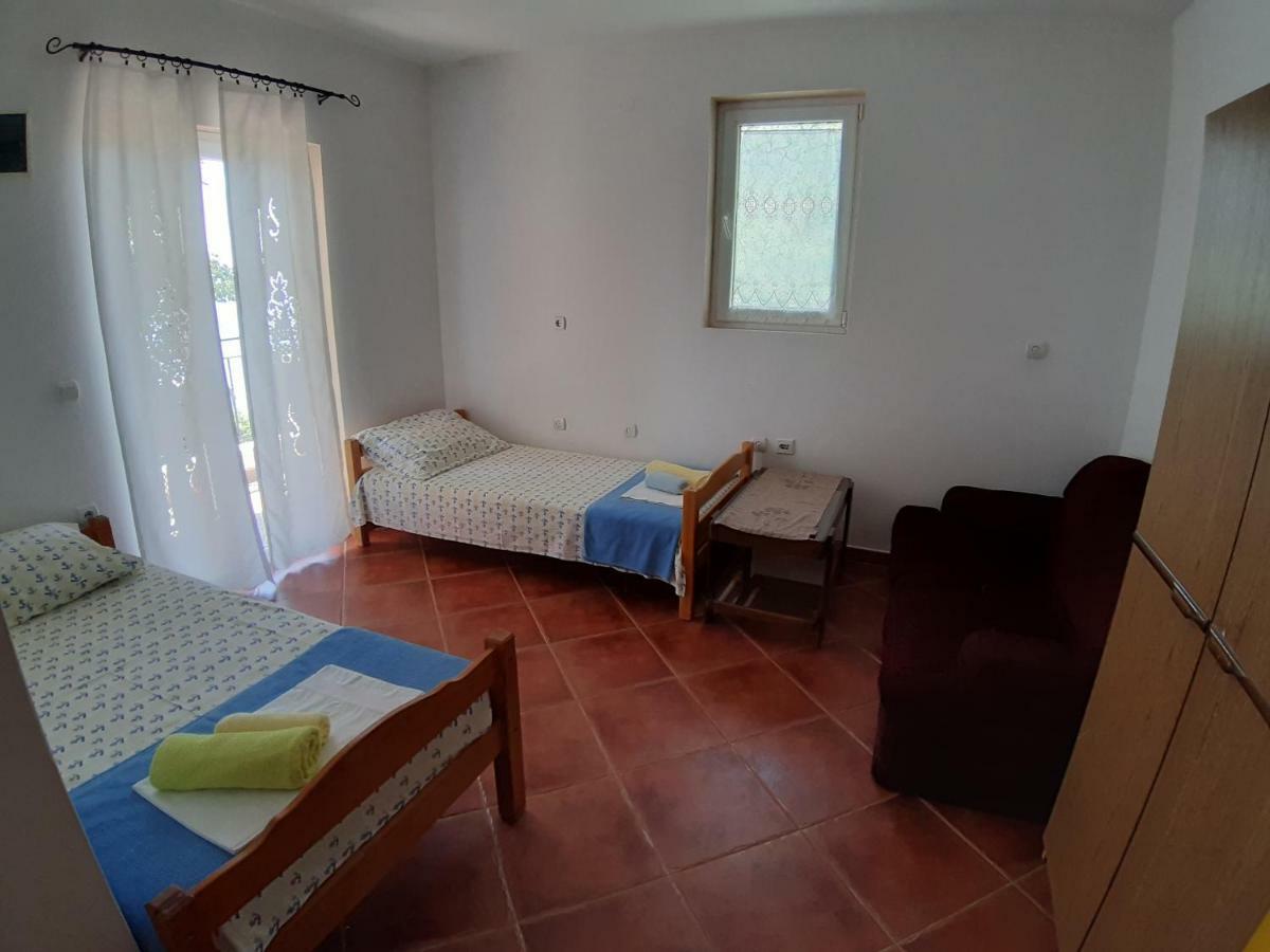 Vesna Apartments Улцинь Екстер'єр фото