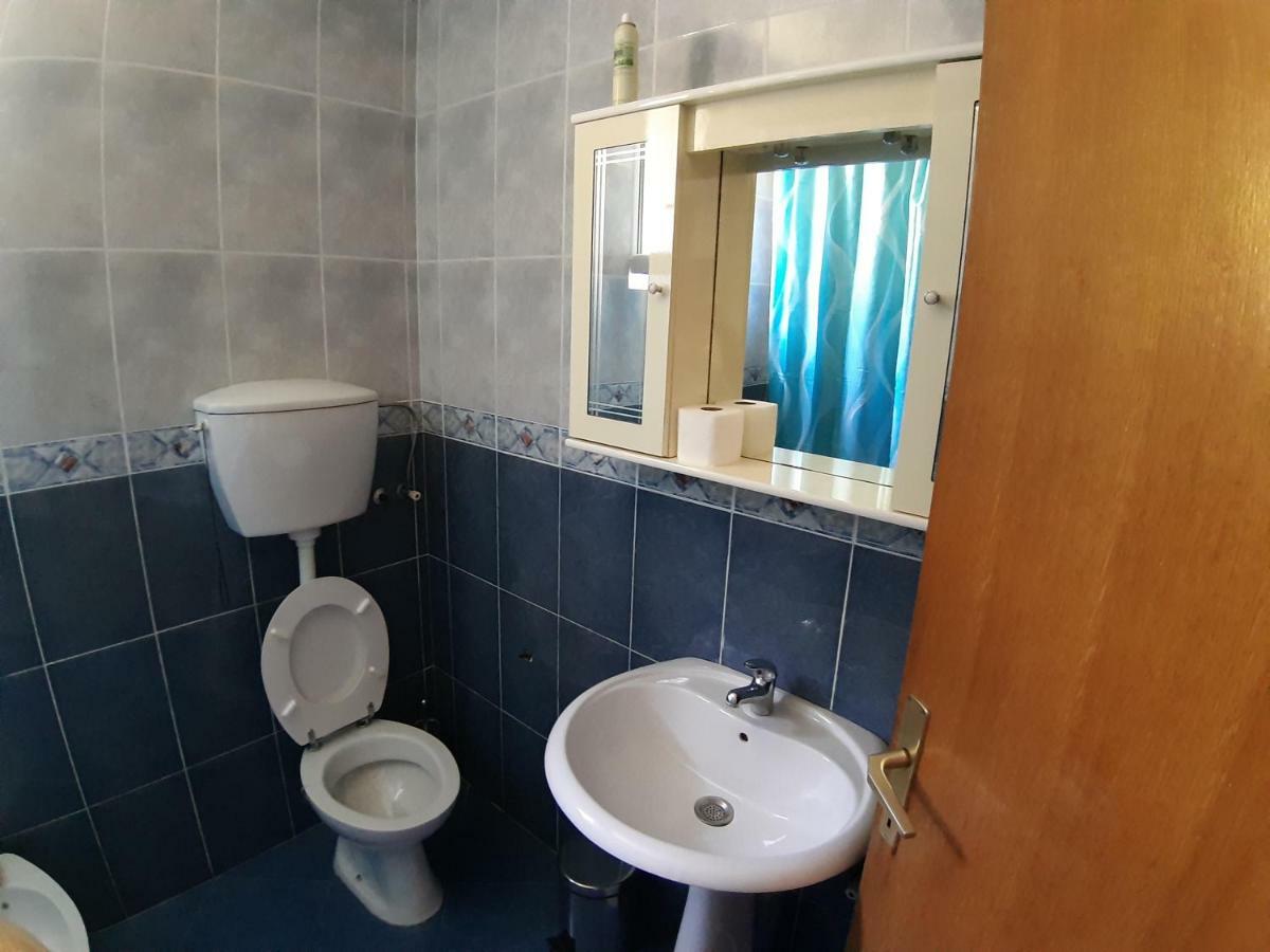 Vesna Apartments Улцинь Екстер'єр фото